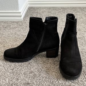 Gabor Suede Fleece Lined Black Block Heeled Boots wide fit with rubber grip sole